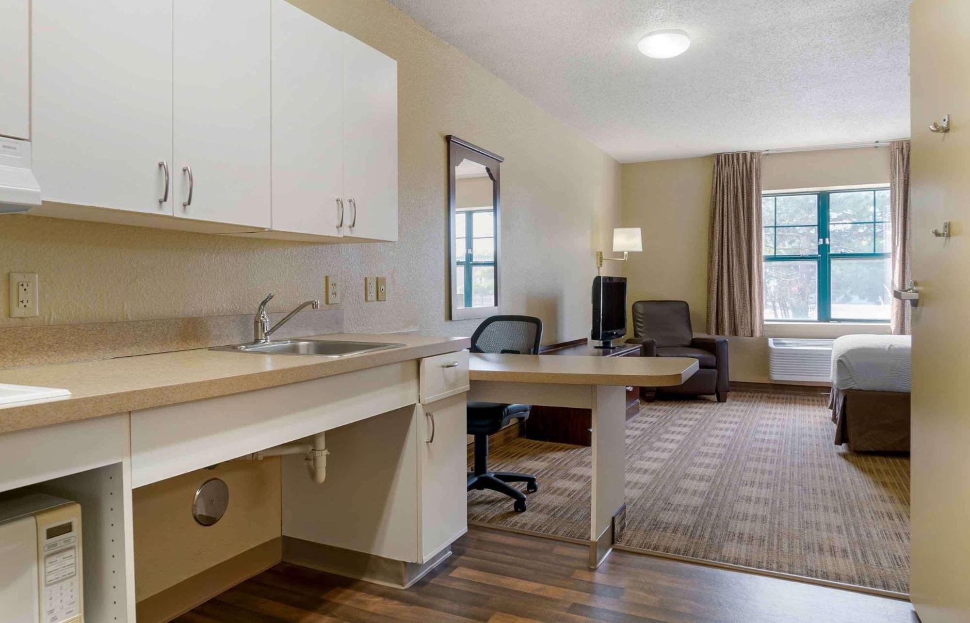 Extended Stay America Suites - Detroit - Madison Heights Exteriér fotografie